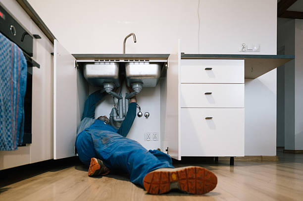 Professional Leak Detection technician working in Hayesville, NC